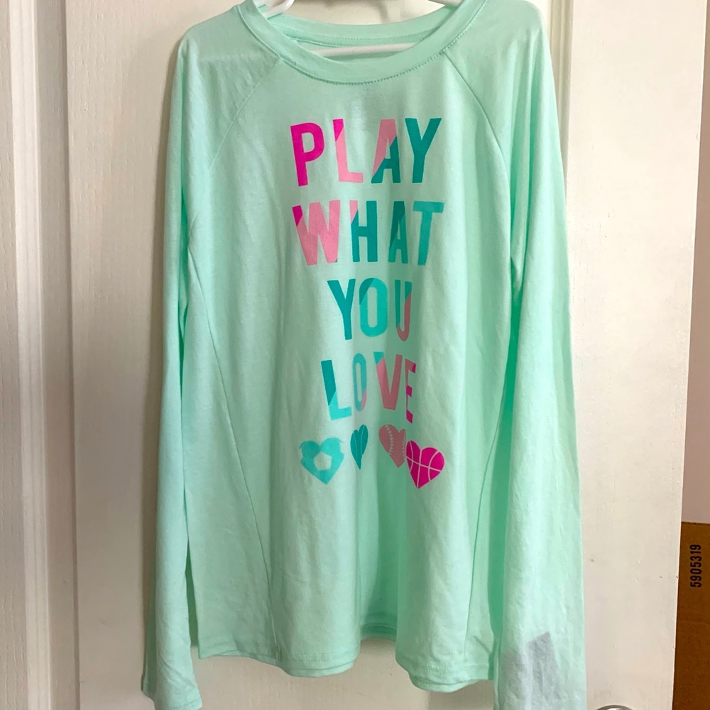 NWT size L girl’s Tek Gear shirt